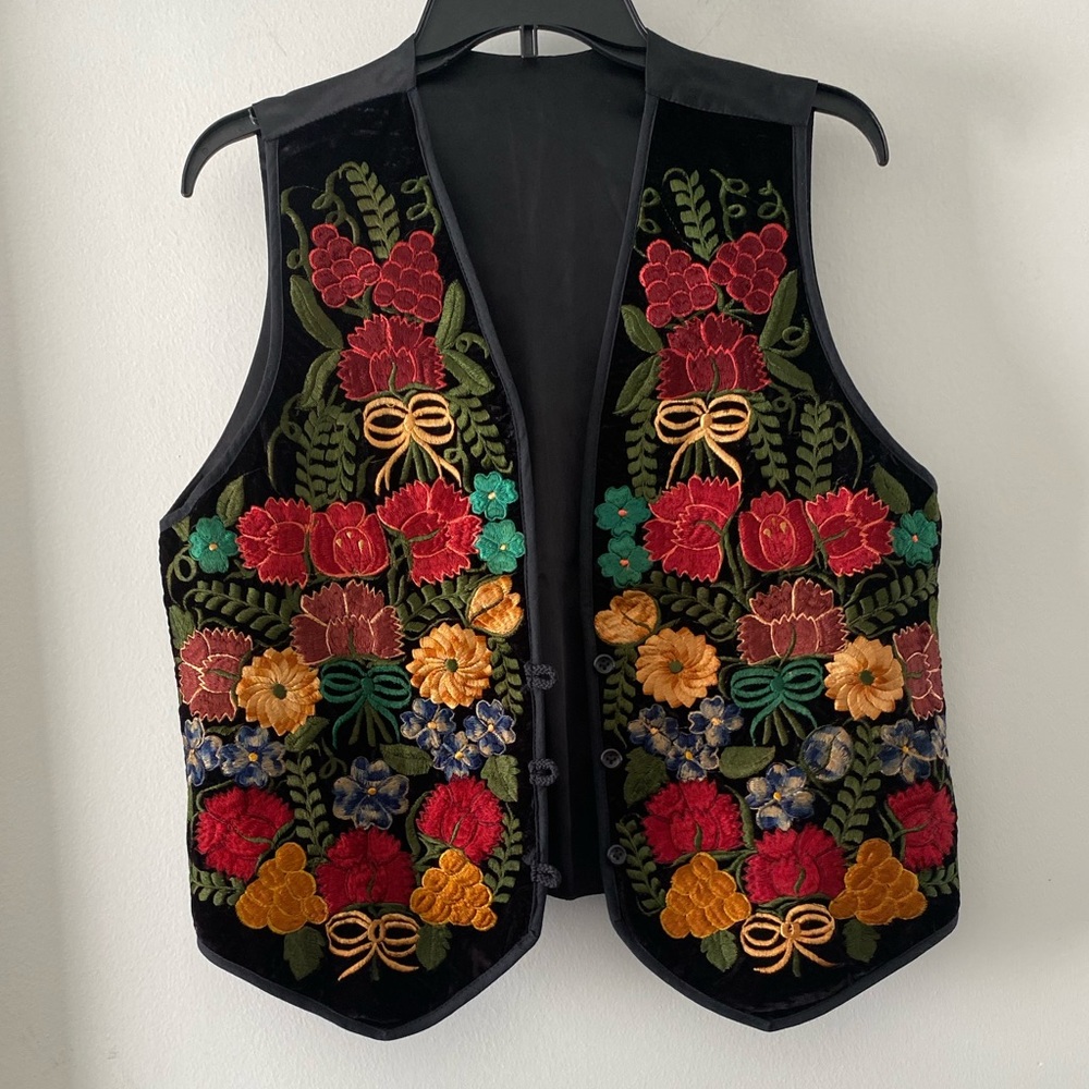 Patterned Vest